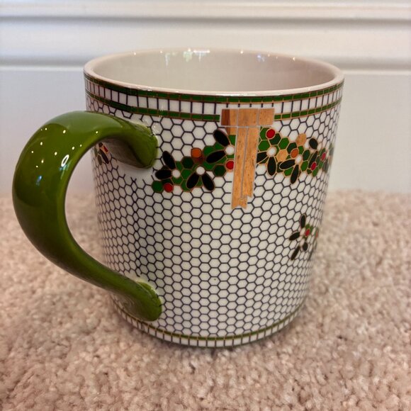 NWOT Christmas Mug Cup with Letter "N" - Picture 3 of 7